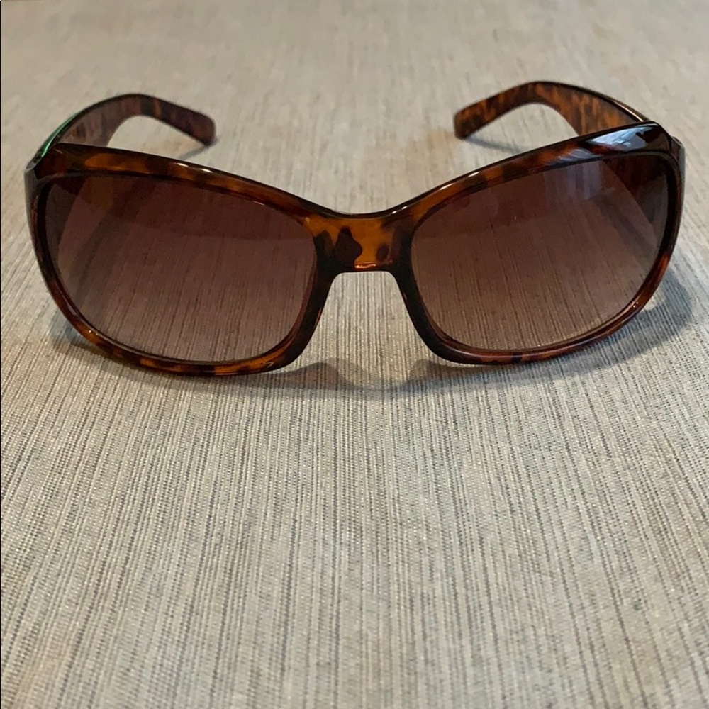 Ellen Tracy Sunglasses